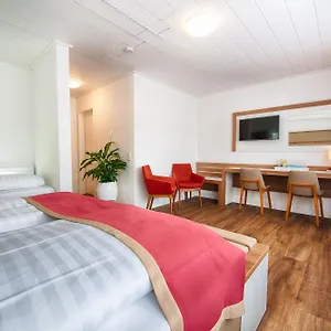 *** Hotel Senator Deutschland